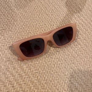 Stylish Tan Sunglasses